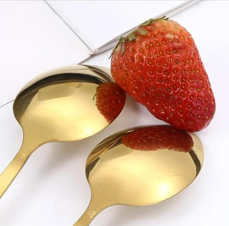 SET DE CUBIERTOS DE ACERO INOXIDABLE